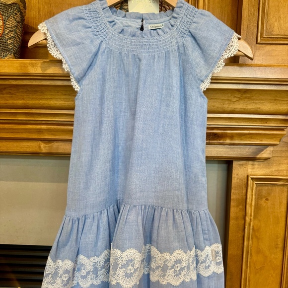 Brand New Tutto Picolo pale blue linen girls dress with lace details size 8. - Picture 1 of 4